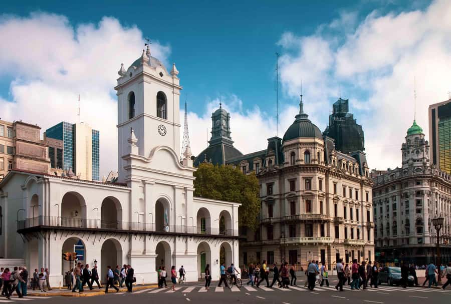 5hs Small Group City Tour of Buenos Aires with Street Food - Teatro Colón: The Icon You Recognize Instantly