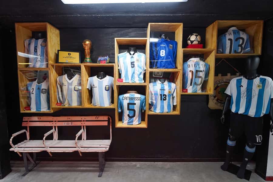 AllMaradona Buenos Aires: Maradona House Museum and Stadium - Price and value: what $138 buys you