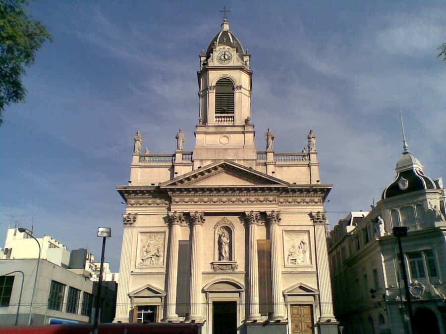 Buenos Aires 3-Hour Small Group Pope Francis Tour - The Basilica of San José de Flores: where a teen decision becomes a life thread