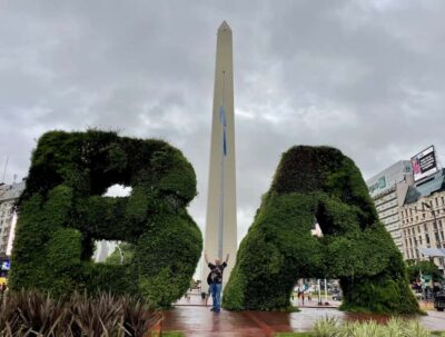 Buenos Aires: 7 Hour Small Group "BA 101" Walk - Starting in Barrio Norte near Santa Fe and Callao: Bookstore wow and education-square context