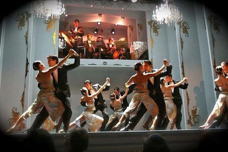 Buenos Aires: Cafe Los Angelitos Tango Show, Optional Dinner - Café Los Angelitos: A Classic Tango Room in Monserrat