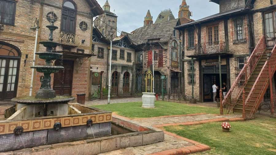 Buenos Aires: Campanopolis & The Medieval City Tour - Transfers take the friction out of your day