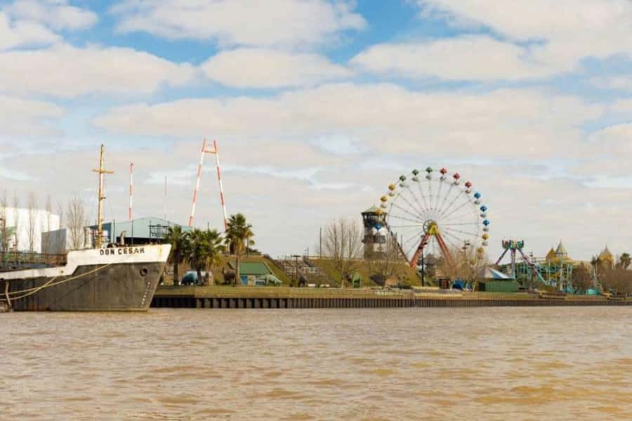 Buenos Aires: Classic Delta of Tigre Boat Tour - Reading the delta from the water: island homes, schools, and churches