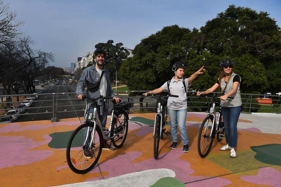 Buenos Aires: E-Bike Tour in the North Circuit of Buenos Aires - Palermo Lakes and Monumento de los Españoles: wide views without the planning headache