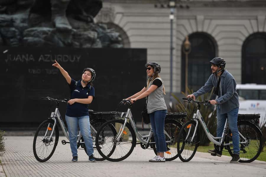 Buenos Aires: E-Bike Tour in the North Circuit of Buenos Aires - Recoleta Cemetery and the last stretch toward home base