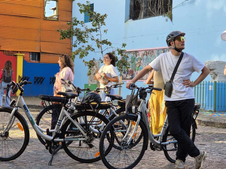 Buenos Aires: E-Bike Tour in the South Circuit of Buenos Aires - The ride start: where you meet and what the first minutes feel like