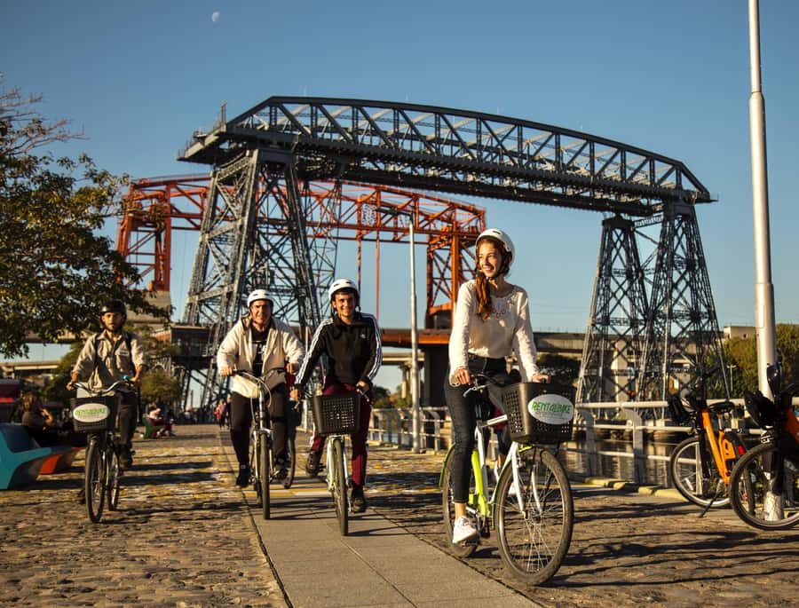 Buenos Aires: Full Day Bike Tour with Lunch - Plaza de Mayo: power, symbols, and big-city meaning