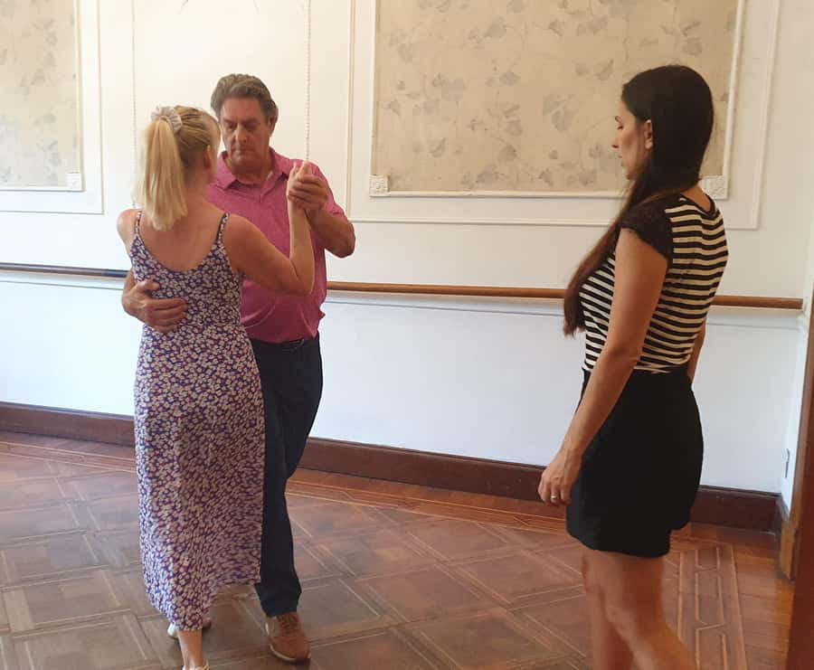 Buenos Aires: Group tango class with mate and snacks - What to wear and what to bring for real tango comfort