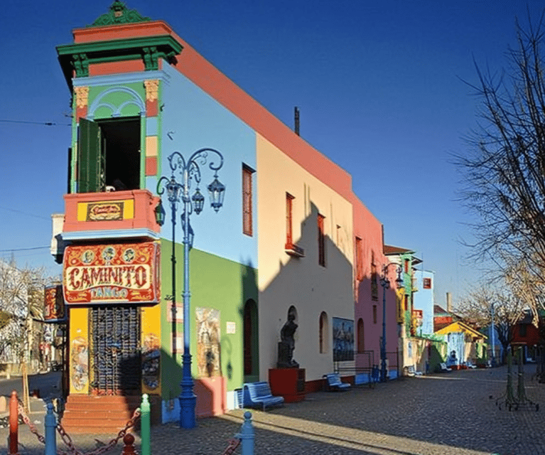Buenos Aires : Highlights Walking Tour With A Guide - How the guide turns a route into a real experience