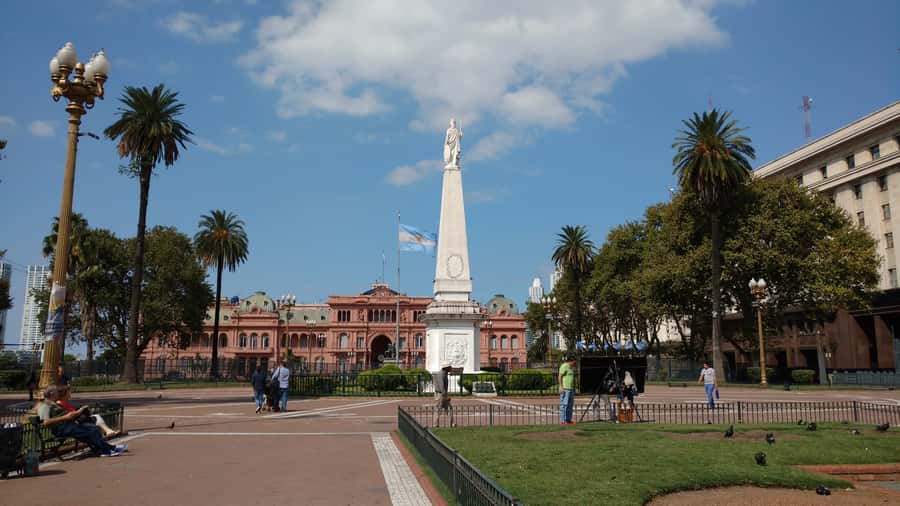 Buenos Aires: Historic District Private Guided Walking Tour - Private group value: pacing, questions, and less friction