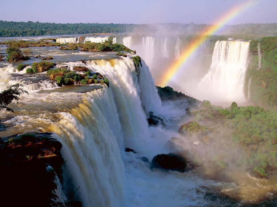 Buenos Aires: Iguazu Falls Private Day Trip with Airfare - Buenos Aires to Iguazú: the value of airfare being included