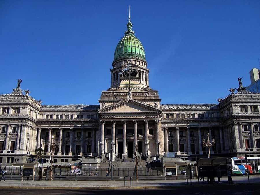 Buenos Aires: Panoramic Bus Tour - La Boca: Caminito, colorful tenements, and Boca Juniors pride