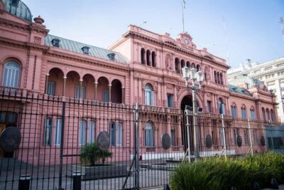 Buenos Aires Private City Tour with a local guide - Caminito in La Boca: 40 minutes of color and character