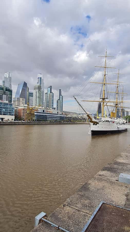 Buenos Aires: Puerto Madero Tour For Small Groups - Old port warehouses and English bricks: the dock that still works