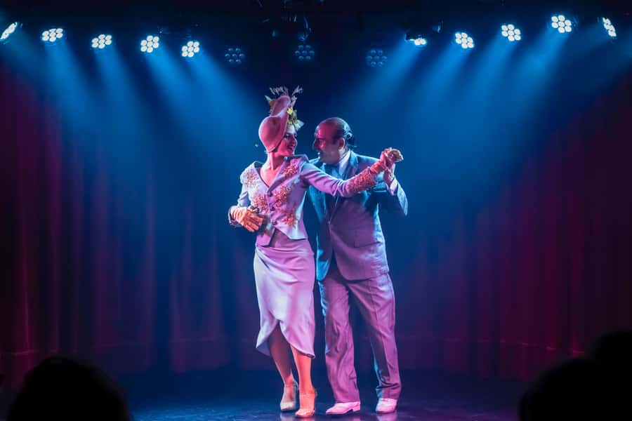 Buenos Aires: Rojo Tango Show with Optional Dinner - Dress code and room vibe: smart casual, not fancy cosplay