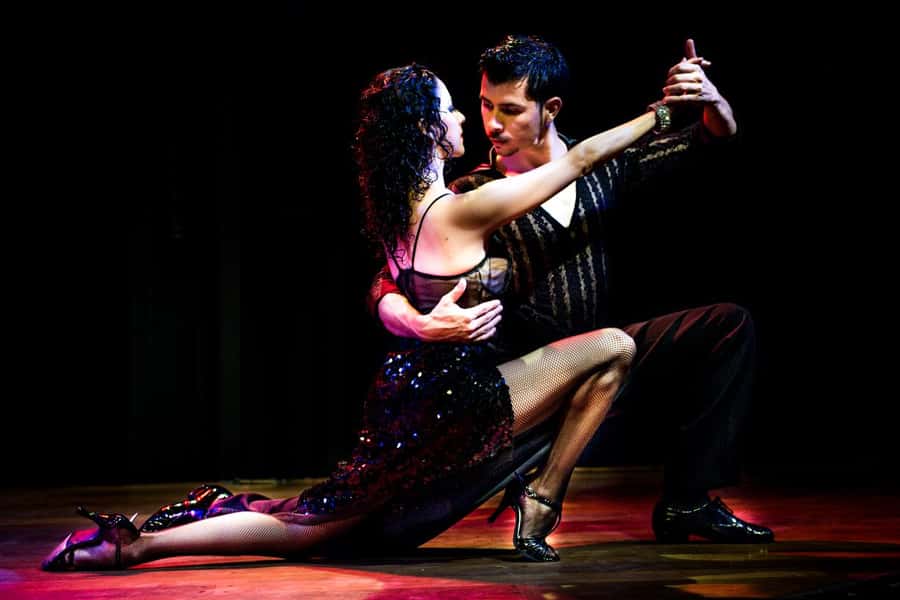 Buenos Aires Tango Show and Dinner in El Querandi - Dinner first: an Argentine 3-course meal that can be the highlight