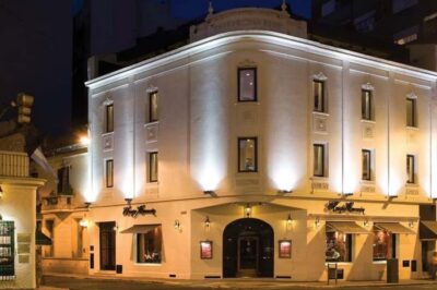 Buenos Aires: Tango Show "Viejo Almacén" & optional dinner - The timing game: pickup at 7:30–8:00, dinner at 8:30, show at 10:00