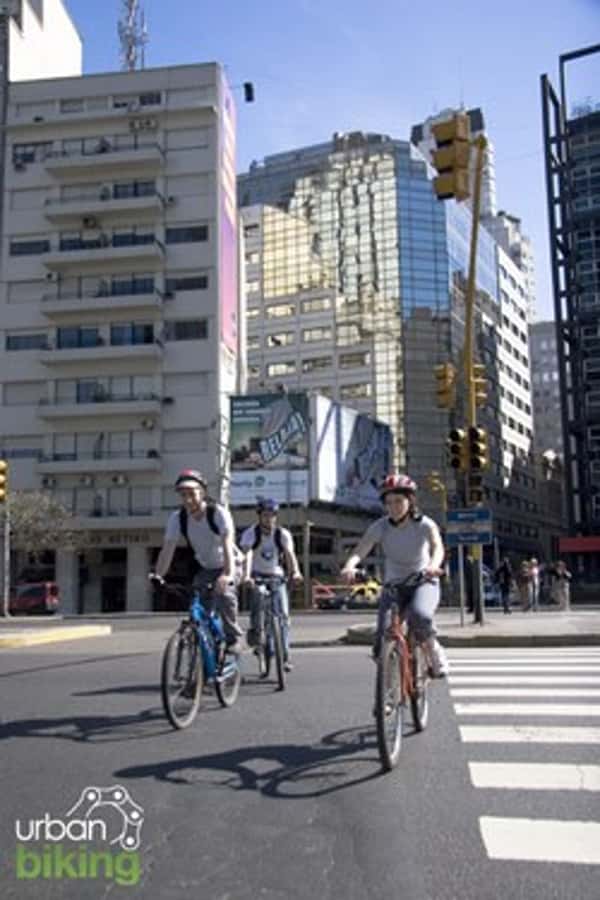 City Bike Tour in Palermo and Recoleta - Starting at Chile 1145: getting oriented fast