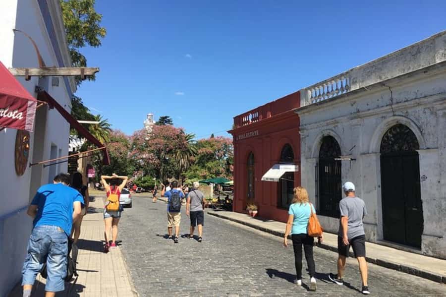 Colonia del Sacramento: Small-Group Day Trip - From Buenos Aires: ferry day logistics that actually help