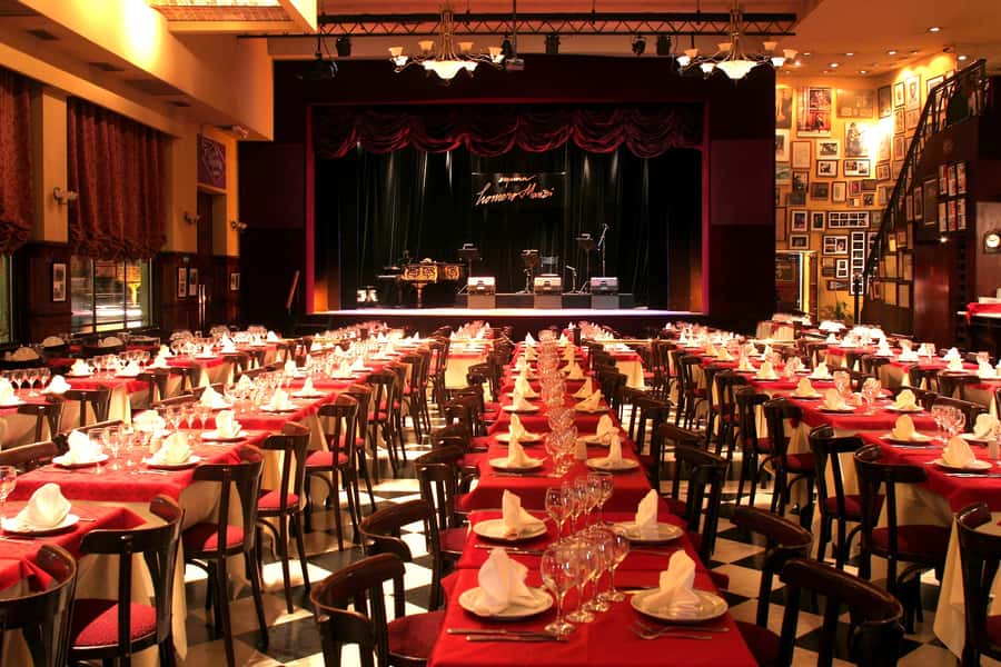 Esquina Homero Manzi Dinner and Tango Show - Dinner before the music: when the meal helps, and when it can slow you down