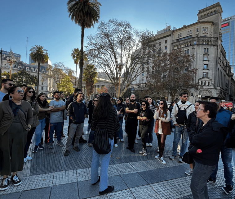 Free Walking Tour of Buenos Aires - Spanish or English: choosing the right start time
