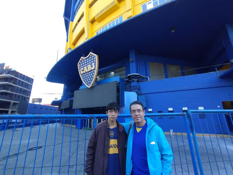 Guided tour Boca Juniors Museum & Stadium + Caminito - Starting at La Bombonera: the stadium tour that sets the tone
