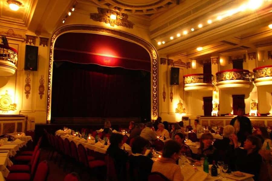 Piazzolla Tango Show in Buenos Aires (with optional dinner) - Wine, soft drinks, and why the timing feels easier