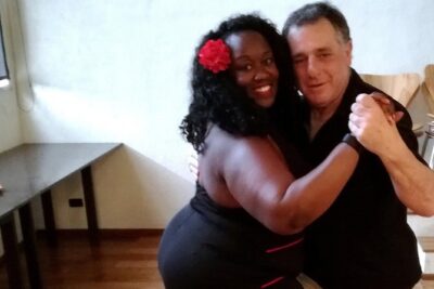 Private Argentine Cooking Class and Tango Lesson in Buenos Aires - The tango lesson with Saul: learning without the pressure