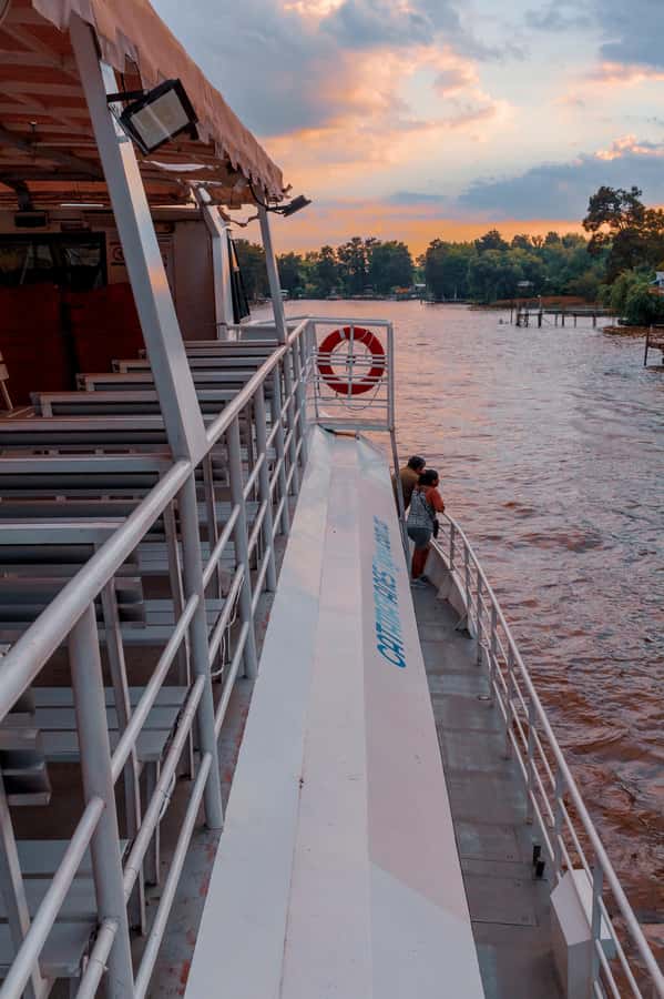 Private Day Trip to Tigre Delta from Buenos Aires - Paseo Victorica: a short stop with a distinct feel