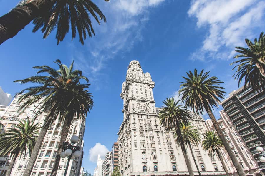 Private Fullday Trip to Montevideo from Buenos Aires - Your Lunch Window and Where to Use Your Free Time