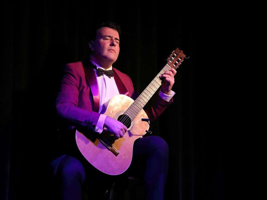 Tango Show at: MichelAngelo - Folklore mixed in: why it’s more than a side segment