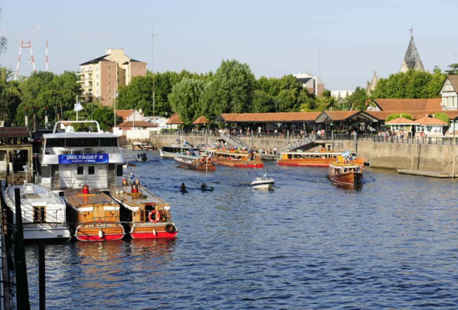 Tigre Full-Day Tour with Boat Ride - The Rio de la Plata cruise into Tigre, then the Paraná Delta’s floating life