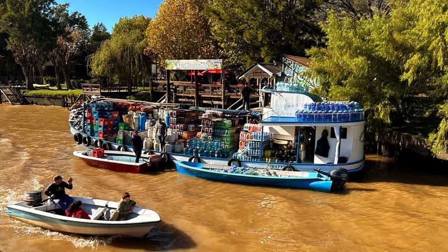 Unique Tigre and Delta Private Day Cruise Navegation - Tigre port and Puerto de Frutos: market time without the stress